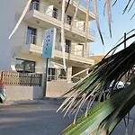 Perla Dello Ionio Hotel Torre Lapillo