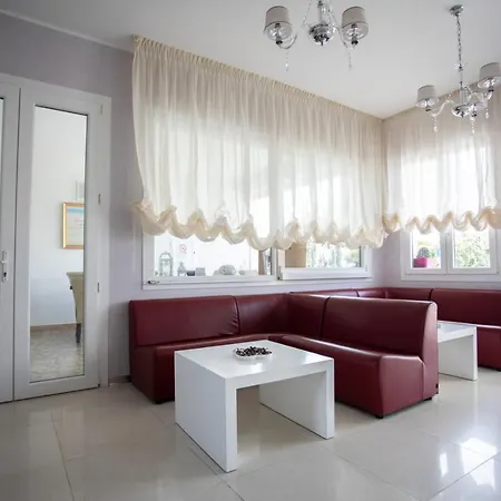 Perla Dello Ionio 토레 라필로