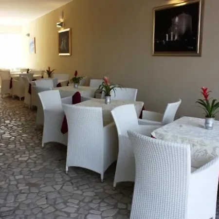 Otel Perla Dello Ionio Torre Lapillo