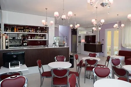 Perla Dello Ionio Hotel