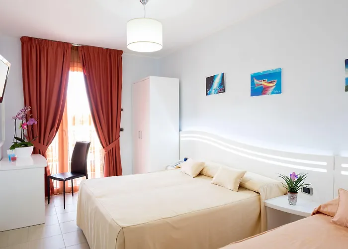 Perla Dello Ionio Hotel 3*