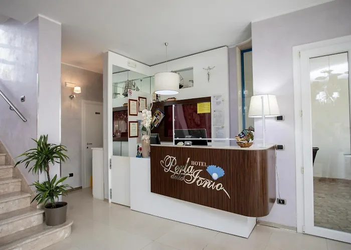 Perla Dello Ionio Hotel